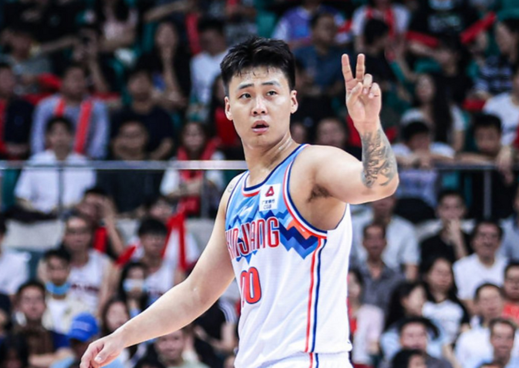 浙江男篮强势表现，成功晋级季后赛