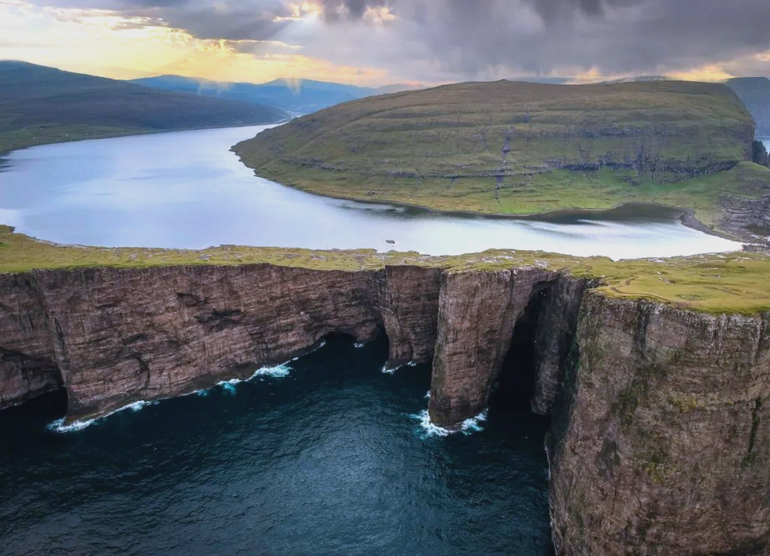 包含欧预赛焦点:冰岛迎战法罗群岛的词条 包含欧预赛焦点:冰岛迎战法罗群岛的词条