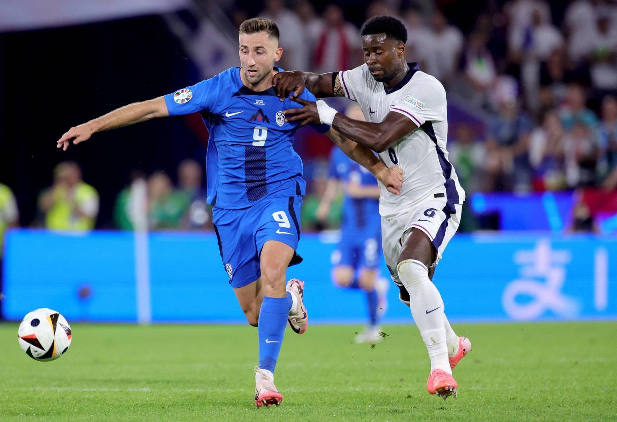 斯洛文尼亚队晋级不易，坚守胜利