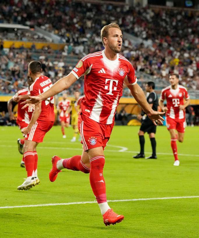 包含拜仁慕尼黑再次压哨绝杀,追赶冠军梦想的词条 包含拜仁慕尼黑再次压哨绝杀,追赶冠军梦想的词条