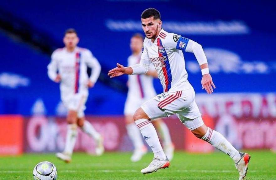 包含斯特拉斯堡主场负于里昂,遭遇两连败的词条 包含斯特拉斯堡主场负于里昂,遭遇两连败的词条