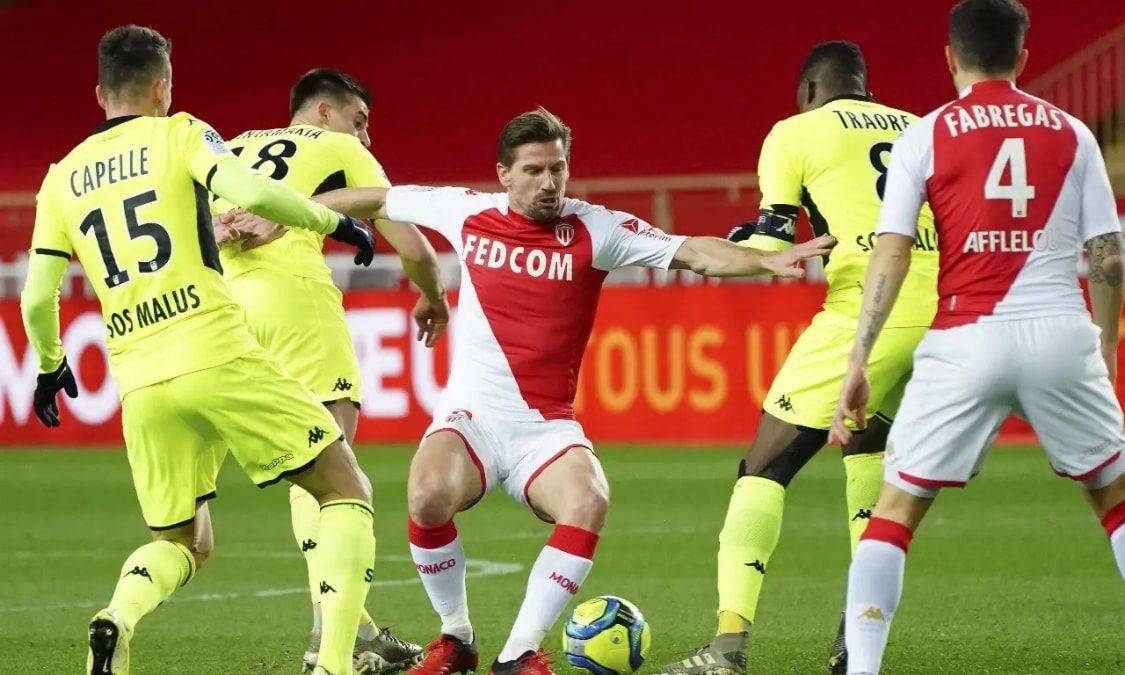 包含斯特拉斯堡主场负于里昂,遭遇两连败的词条 包含斯特拉斯堡主场负于里昂,遭遇两连败的词条