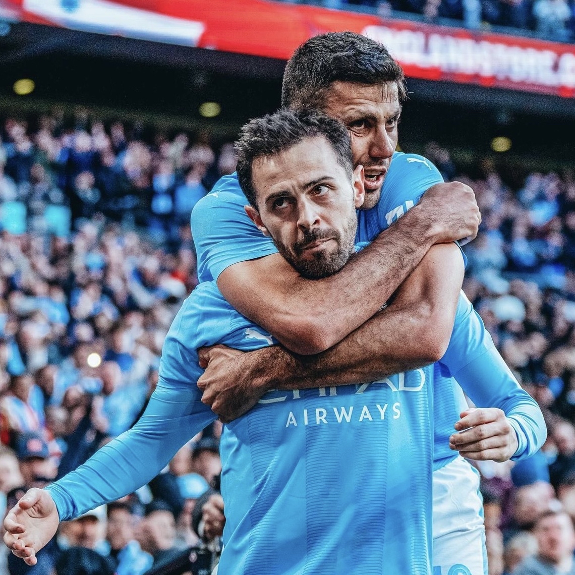 曼彻斯特联队在欧冠半决赛中遗憾失利的简单介绍