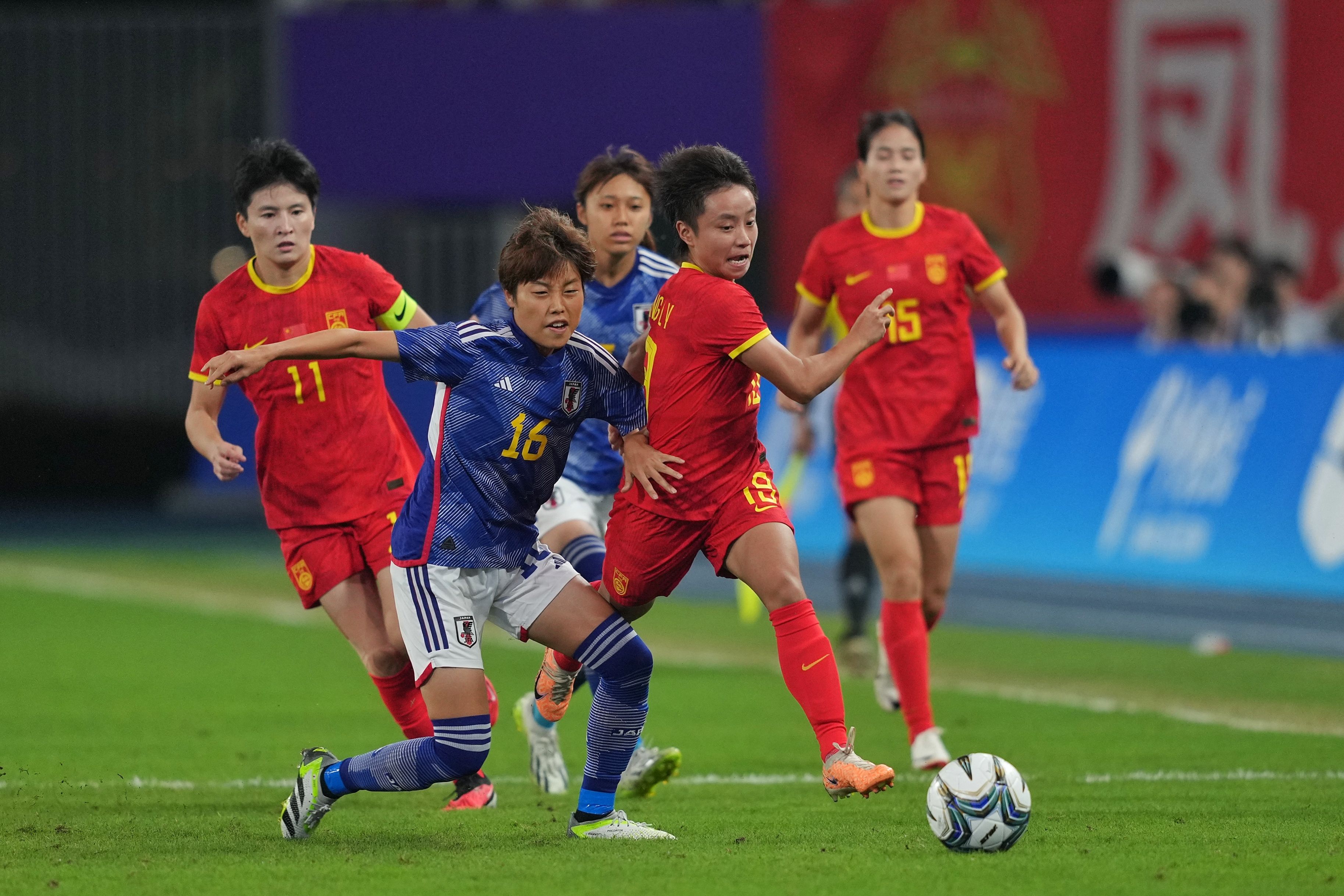 开云体育下载-亚洲女足决胜战打响，球员实力拼搏的简单介绍