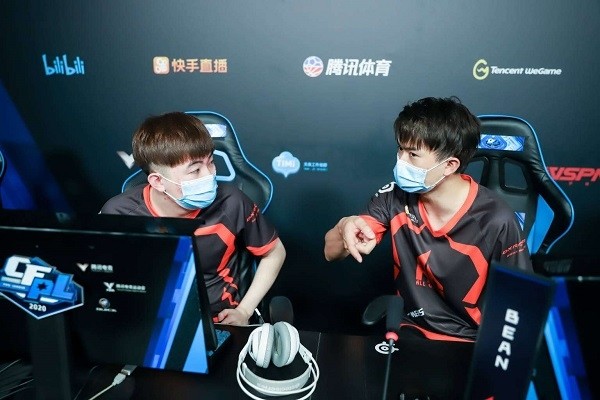 豪门之争一触即发,双方实力均衡争夺胜利的简单介绍 豪门之争一触即发,双方实力均衡争夺胜利的简单介绍