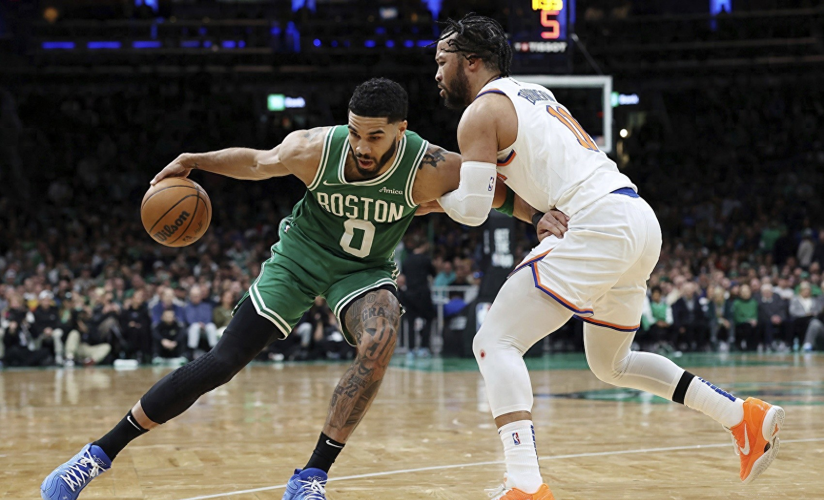 关于尼斯后卫表现出色,球队稳固防线再创佳绩的信息 关于尼斯后卫表现出色,球队稳固防线再创佳绩的信息