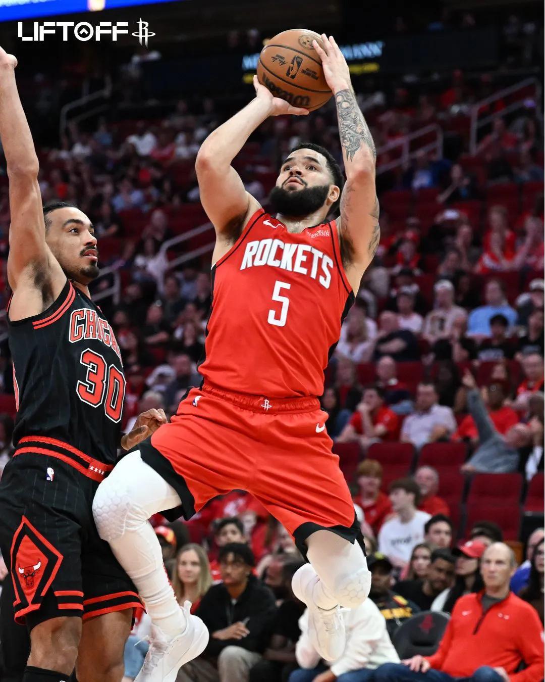 马刺力克公牛，米切尔状态火热