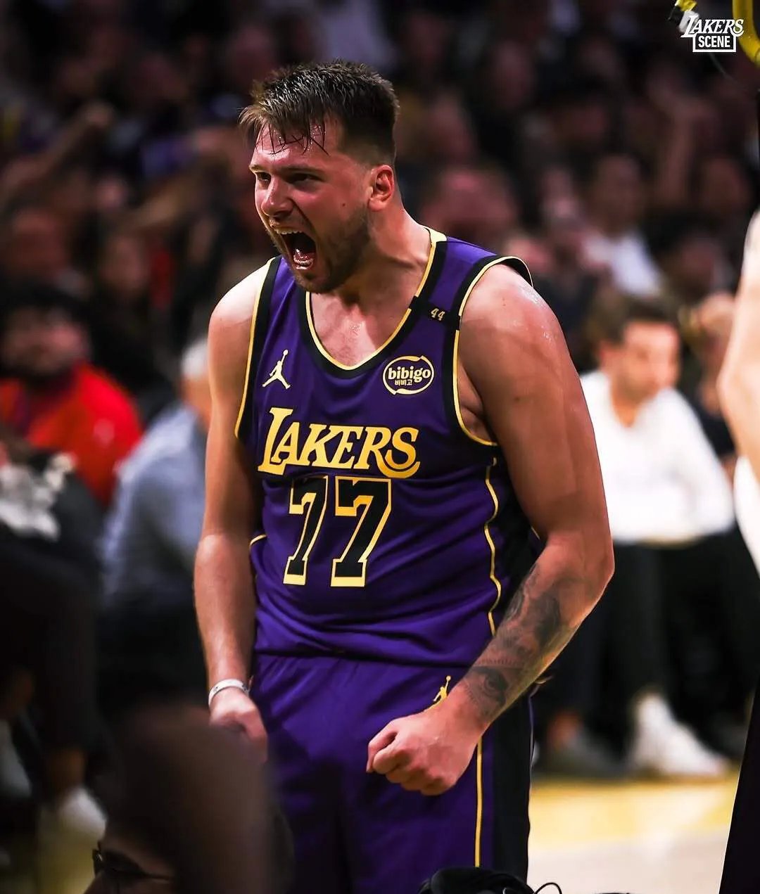 青岛队鏖战湖人,东契奇高光表现的简单介绍 青岛队鏖战湖人,东契奇高光表现的简单介绍