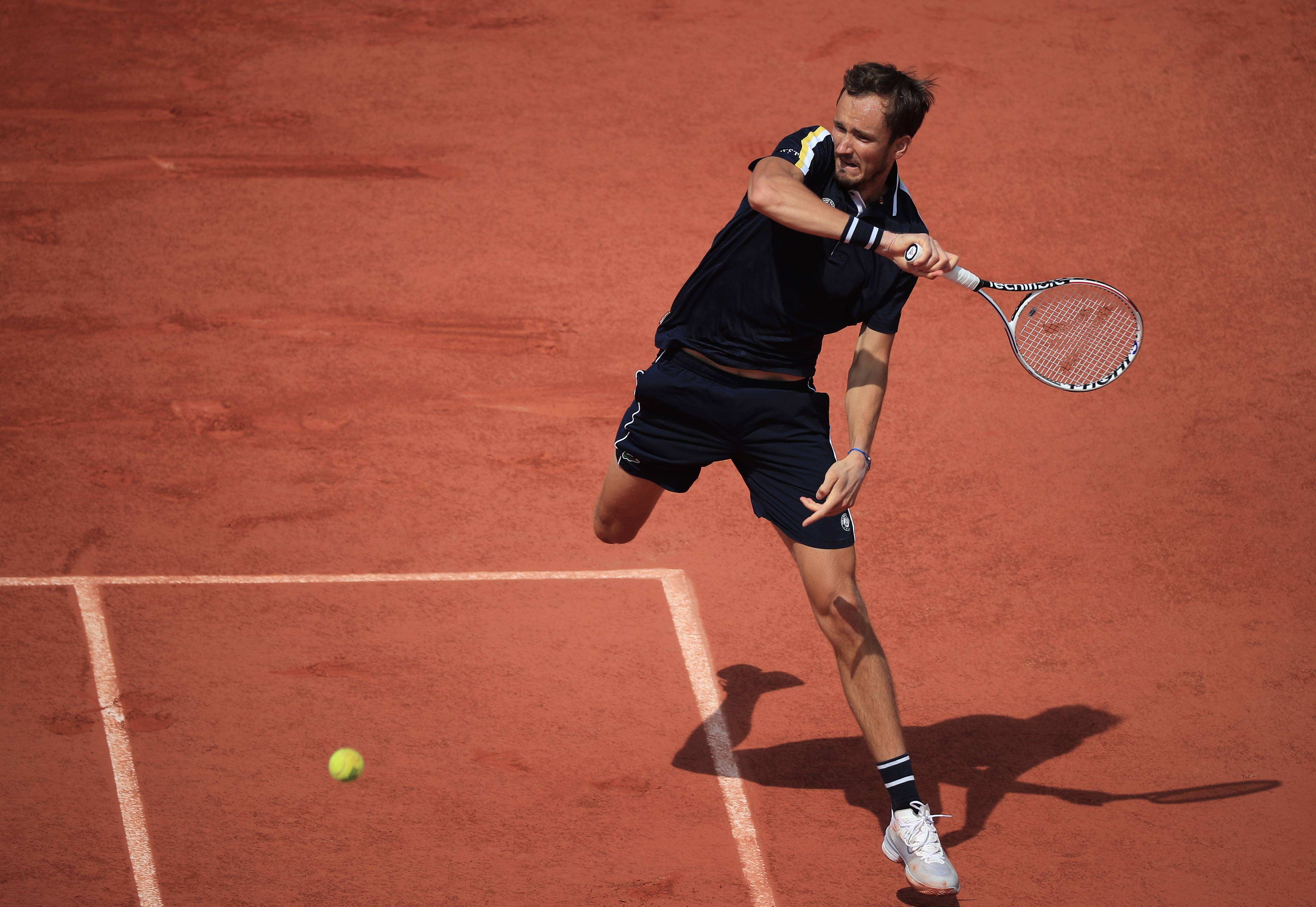 法网翻盘澳网,梅德韦杰夫高光表现的简单介绍 法网翻盘澳网,梅德韦杰夫高光表现的简单介绍