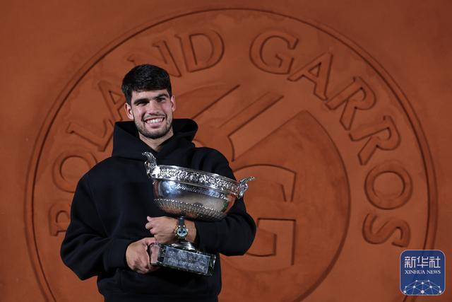 法网鏖战戴维斯杯，阿尔卡拉斯状态火热的简单介绍